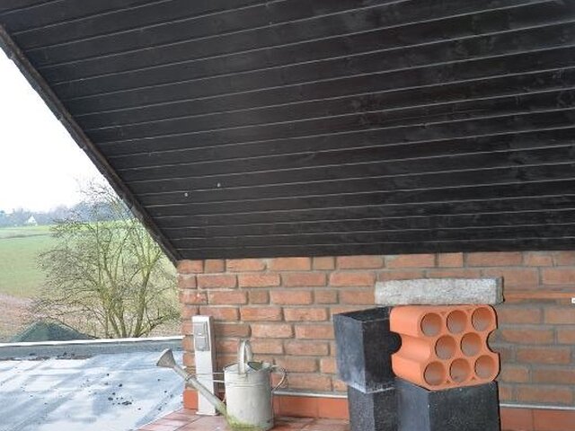 Loggia, Gitter vorhanden
