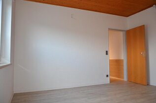 Elternschlafzimmer Bild 2