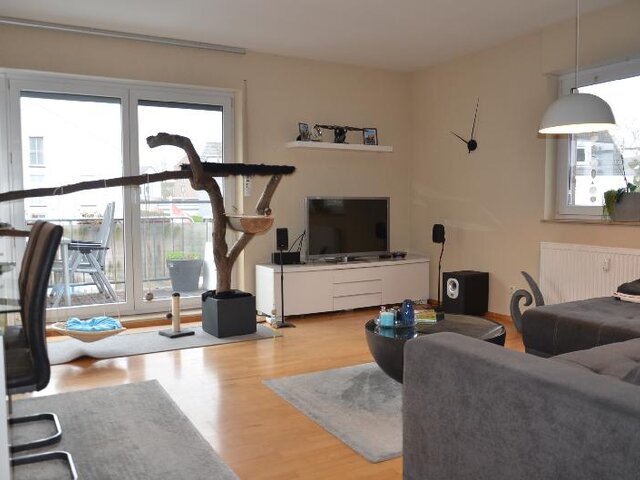 Wohnzimmer zum Balkon