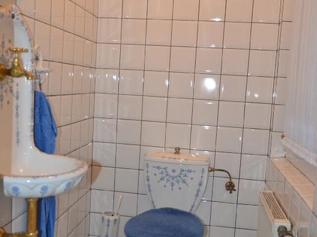 Gäste-WC Kommandaturstr. 3