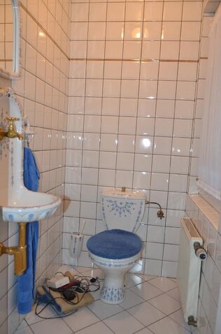 Gäste-WC Kommandaturstr. 3