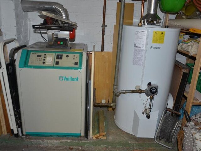 Heizung Vaillant im Keller