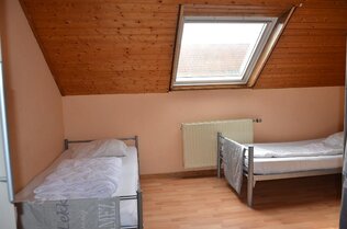 Ca. 10 Schlafzimmer vorhanden