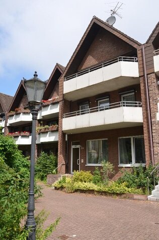 Haus mit 4 Loggien und Garten
