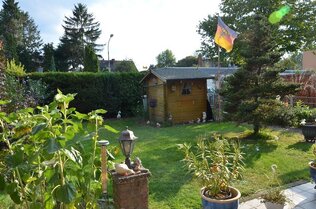 Gartenhaus, Gartenausgang