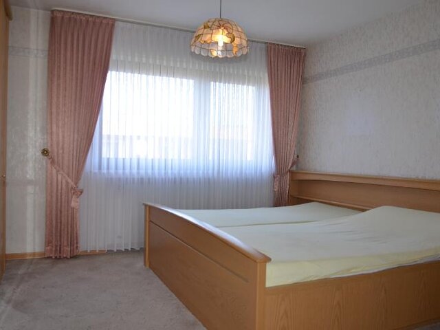5. Schlafzimmer