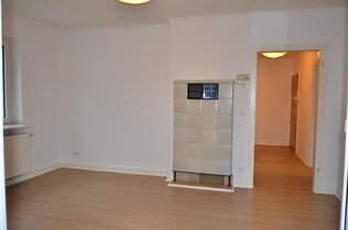 Wohnzimmer zum Flur