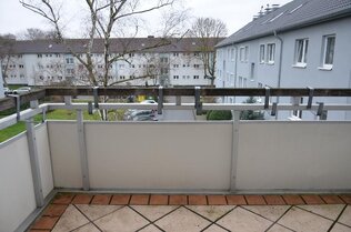 Balkon mit Markise