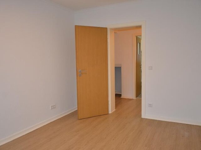 Kleines Zimmer zum Flur