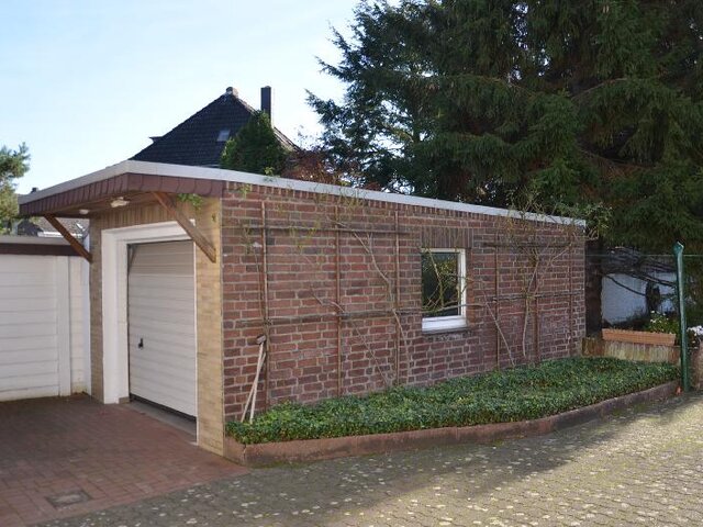 Massive Garage