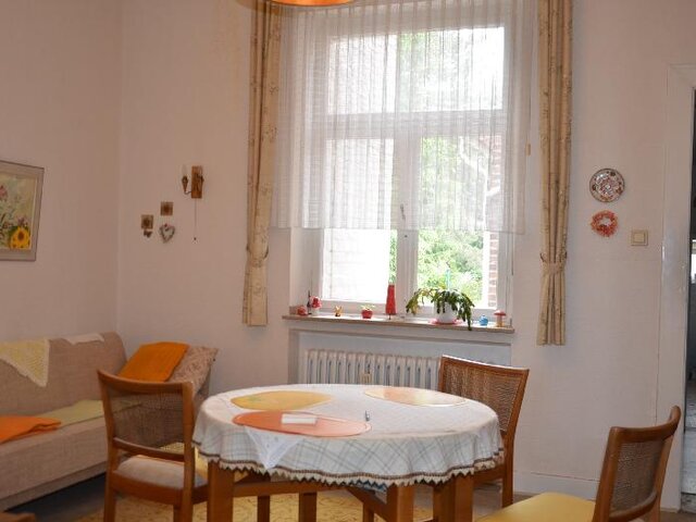 2. Wohnzimmer EG