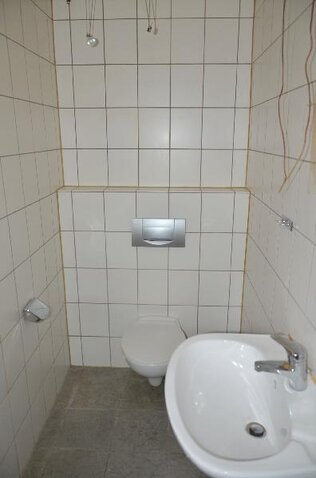 WC in der ehemaligen Garage