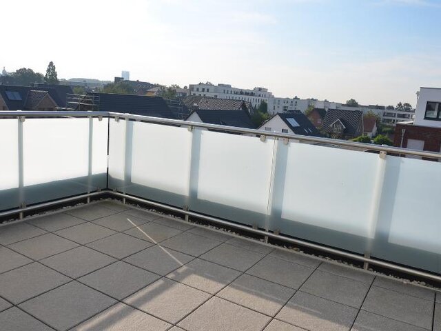 Terrasse 1 Bild 2
