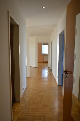 Flur Richtung Wohnbereich