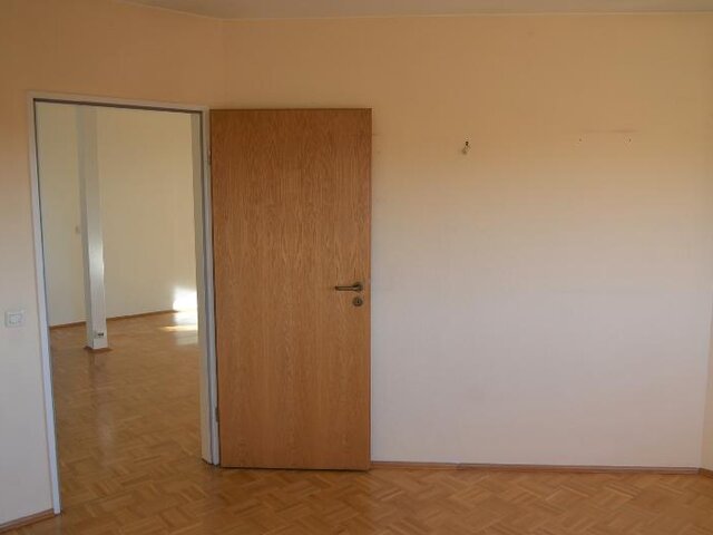 Schlafzimmer 3 Bild 2
