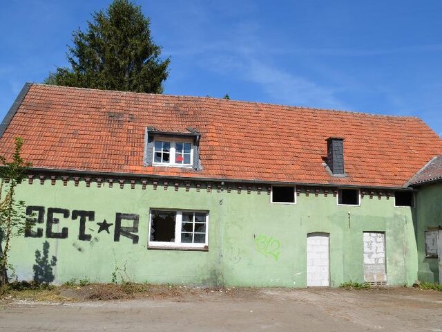 Dreiseitenhof innen Wohnhaus