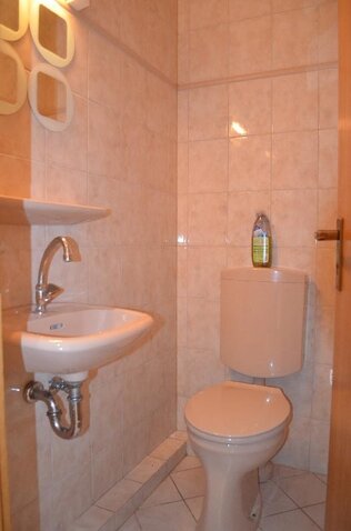 Gäste-WC in beige