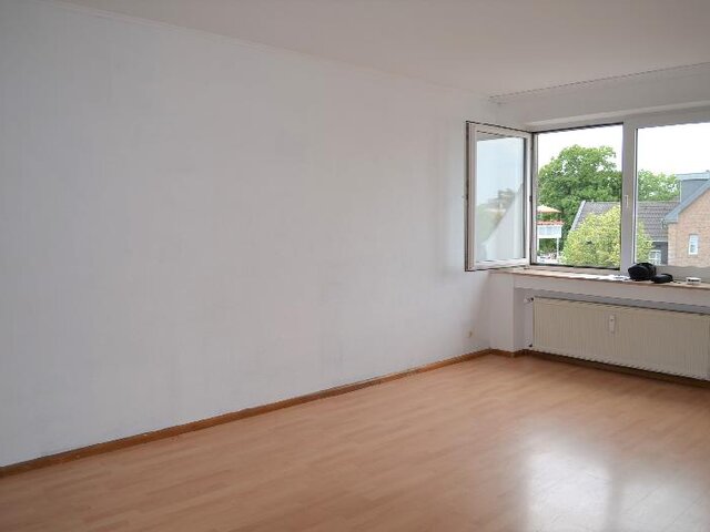 5. Zi. Wohnzimmer hinten