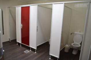 Erneuerte Toilettenanlagen