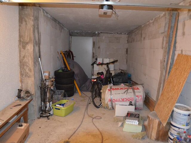 Garage 9m lang Innenansicht