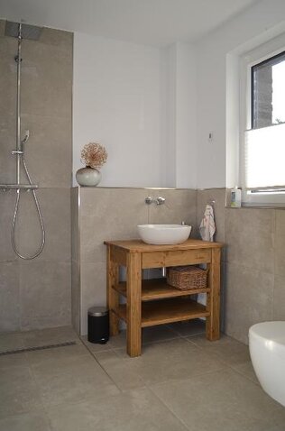 Bad, Gäste-WC Erdgeschoss