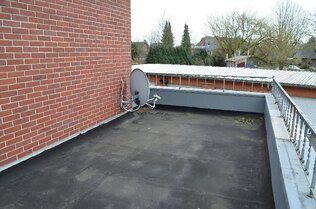 Dachterrasseüber Garage