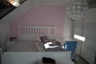 Schlafzimmer Bild 3