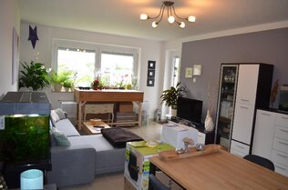 Wohnzimmer zur Loggia