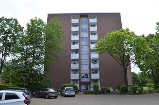 Hauseingang; Stellplätze