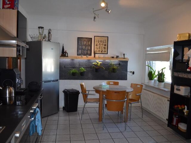 Küche Wohnung 2