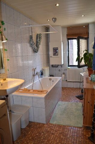 Bad Wohnung 2