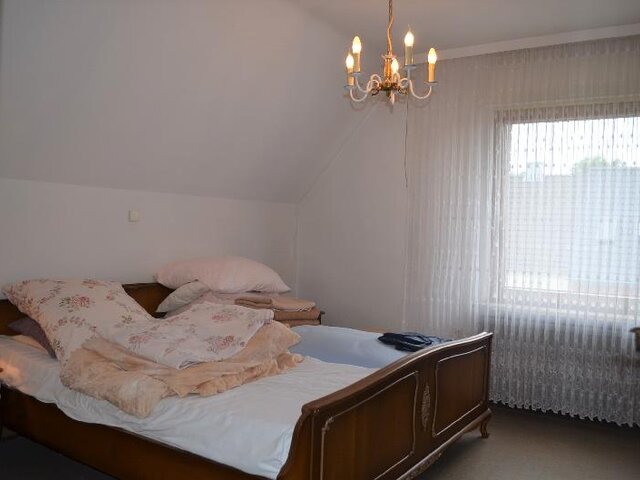 Schlafzimmer 1 im 1. OG