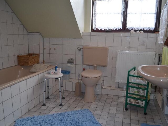 Badezimmer im 1. OG