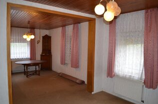 Wohn- Esszimmer (1-2 Zimmer)