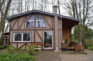 Mitüberdachter Terrasse