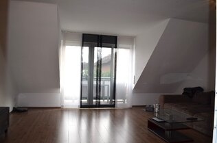 Wohnzimmer zur Terrasse