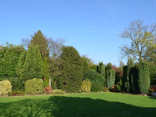 Überzeugende Gartenanlage