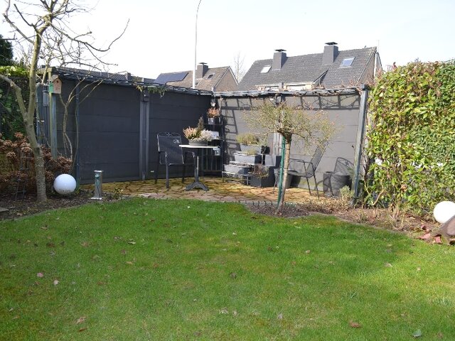 Garten Bild 1 Teilansicht