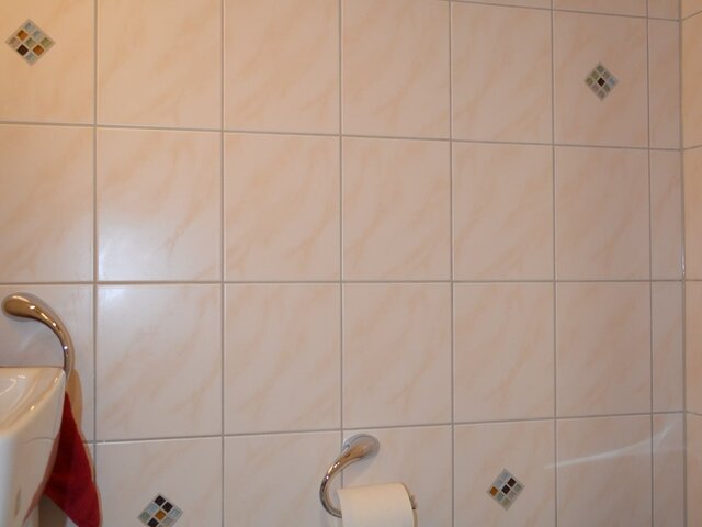 Gäste-WC neben Hauseingang