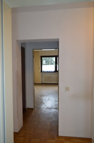 Blick Zwischenflur zur Küche