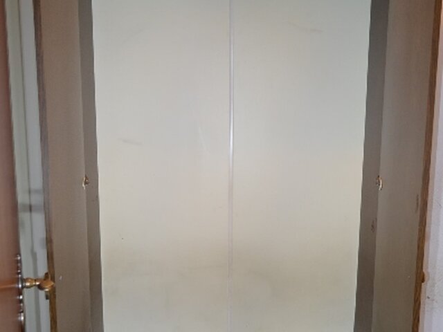 Wandschrank im Zwischenflur