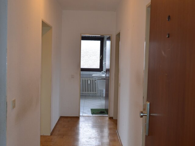 Flur in Parkett ab Wohnungstüre