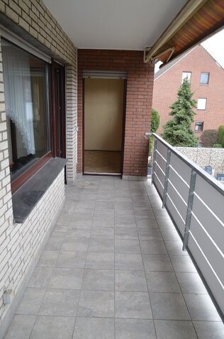 Loggia Blick zur Küche