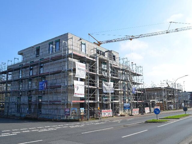 Haus B links Haus A rechts